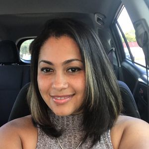 Meet your Posher, Angela